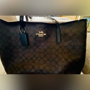Coach leather tote